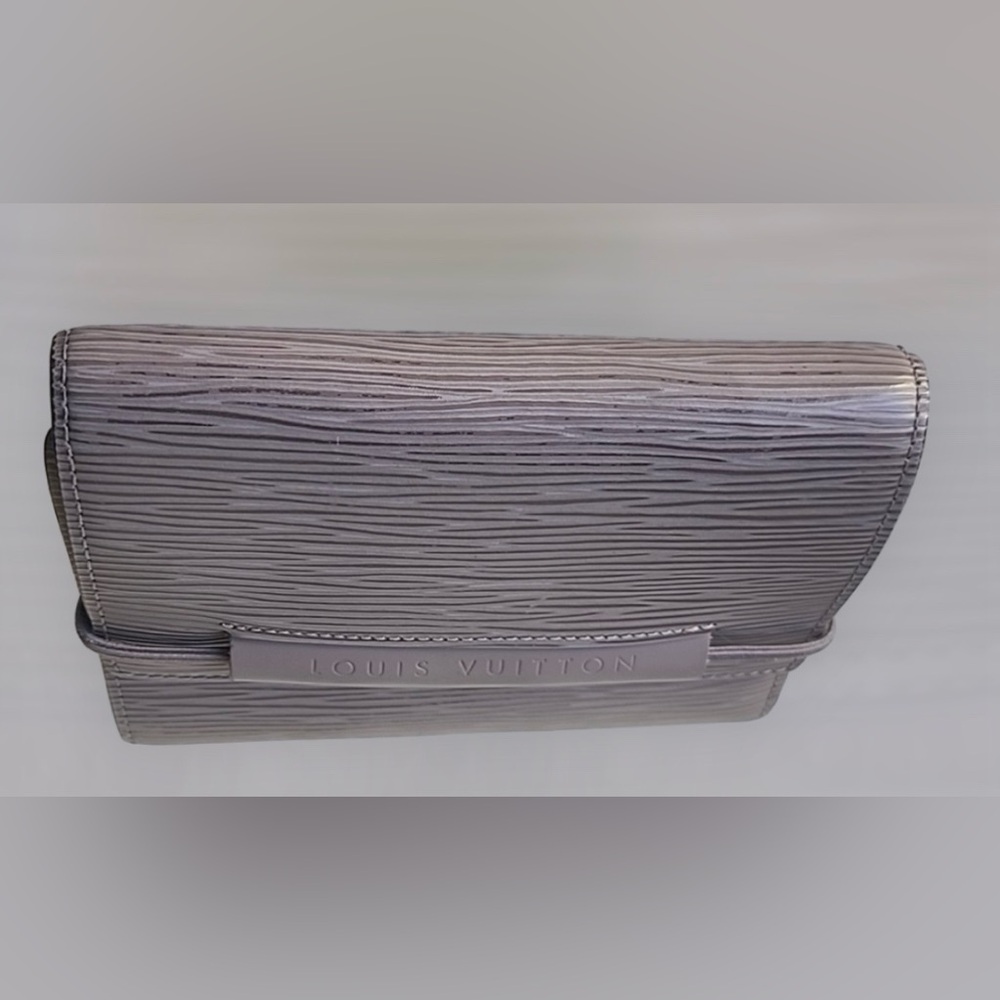 Louis Vuitton  Epi Portefeuille Elastic Tri FoldW/ BOX AND DUST BAGlike new1250$ - Picture 4 of 6